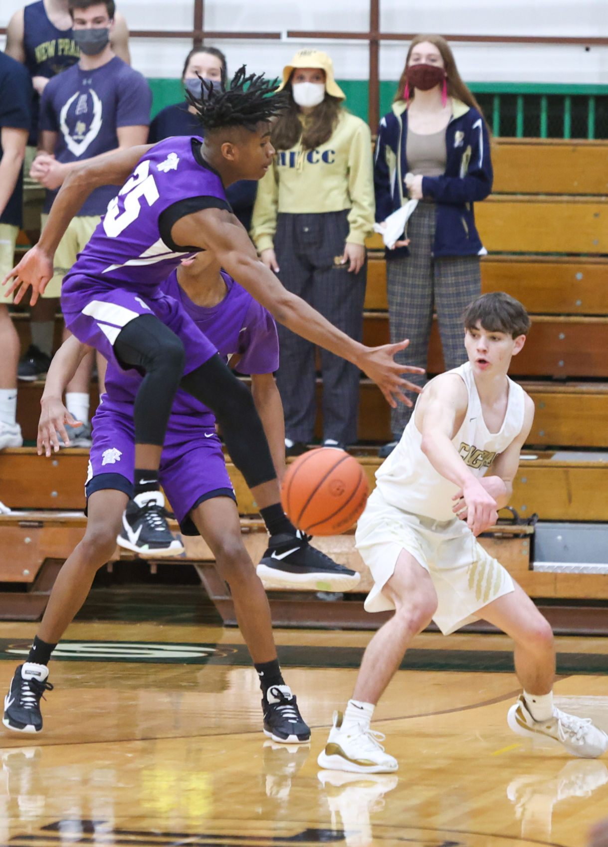 Class 3A South Bend Washington Regional: Hammond vs. New Prairie